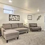 Sleek Great Falls Retreat