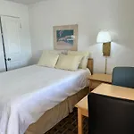 Ski\'S Western Motel
