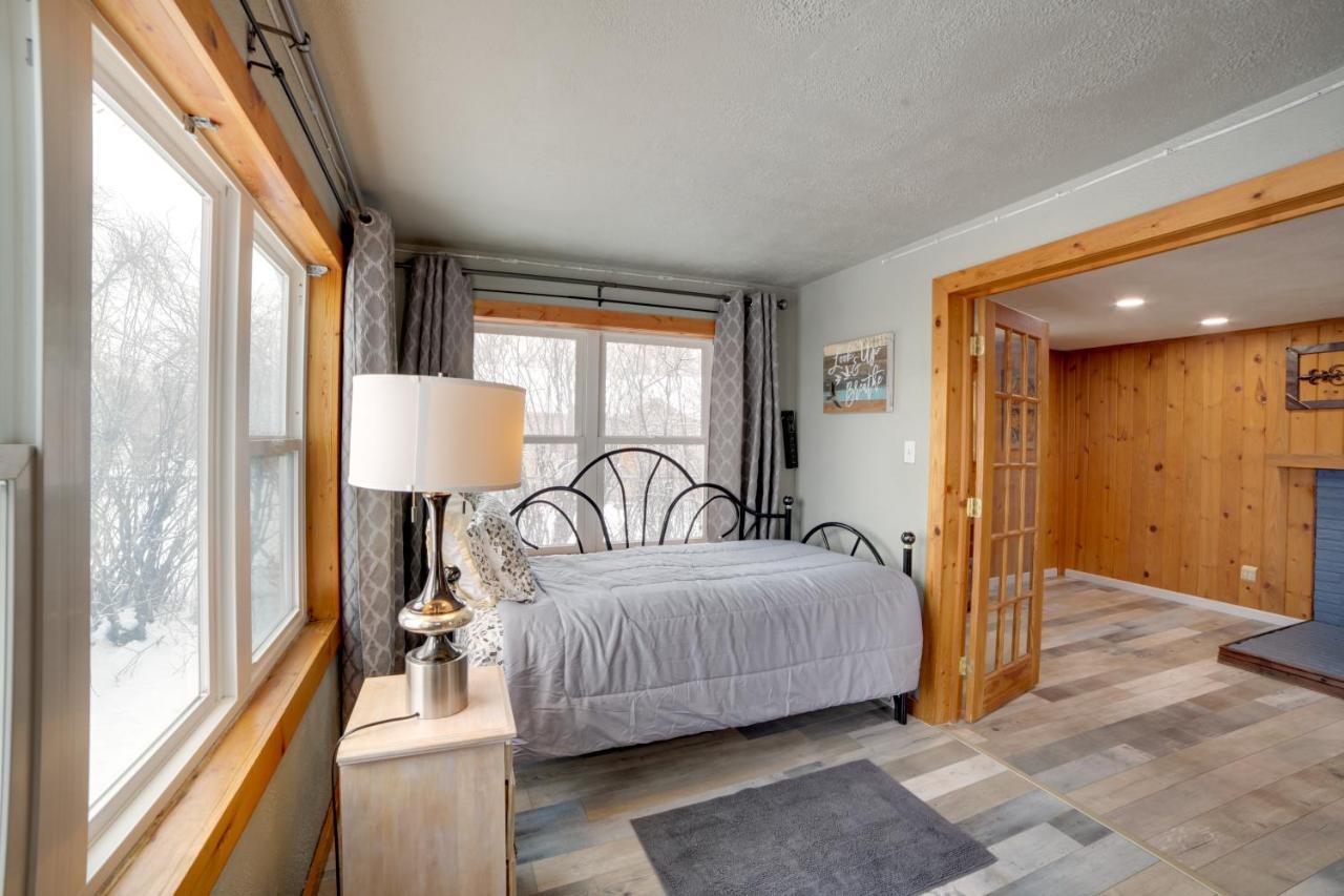 Inviting Missouri River Vacation 2 Mi Away Holiday home