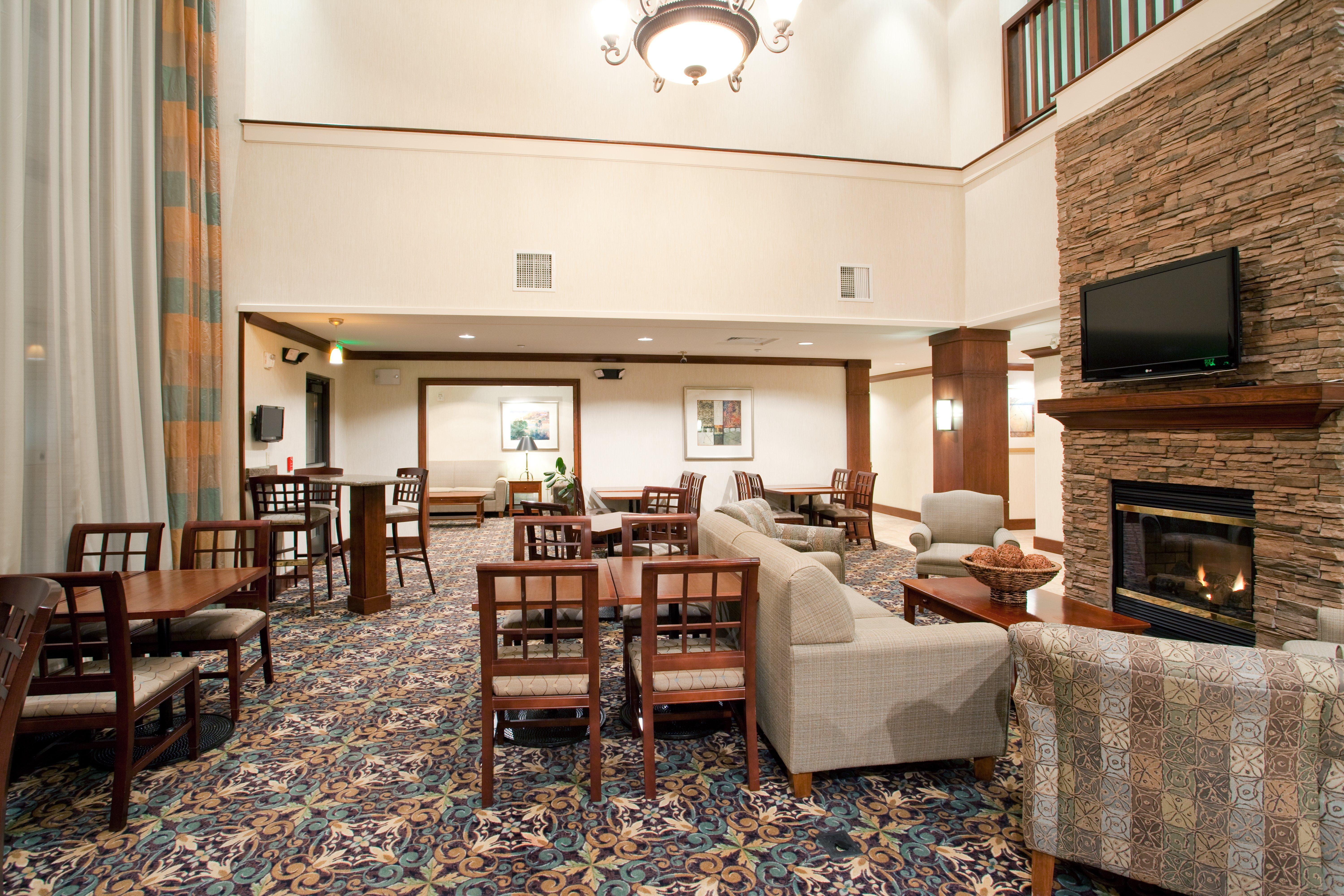 Staybridge By Ihg Hotel Great Falls