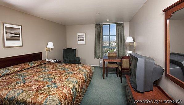 The By Riversage 3* Great Falls