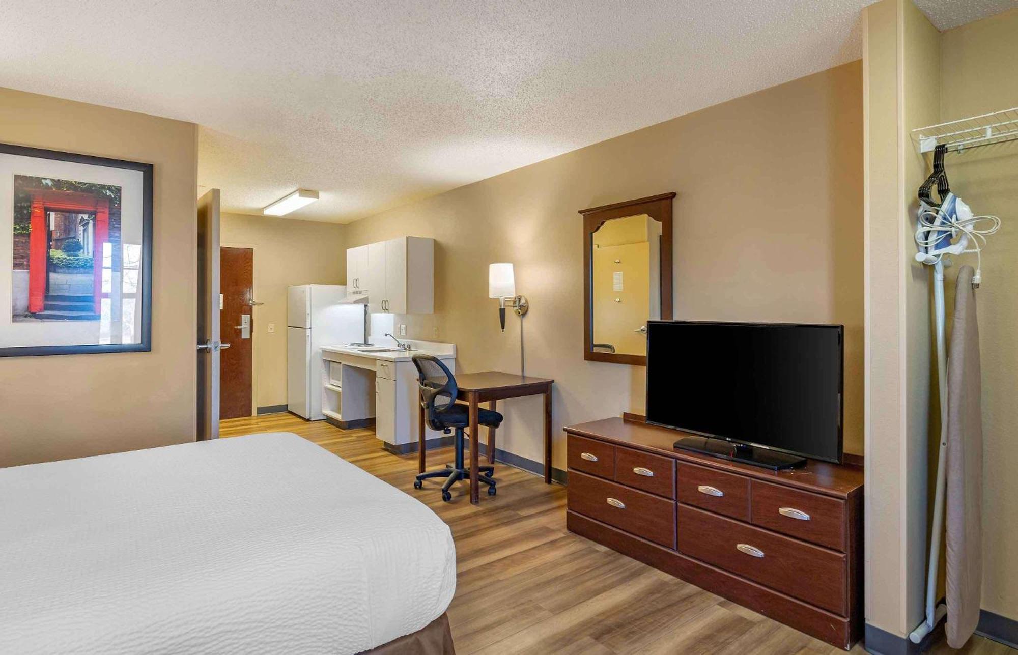 Extended America - - Missouri River 2* Great Falls