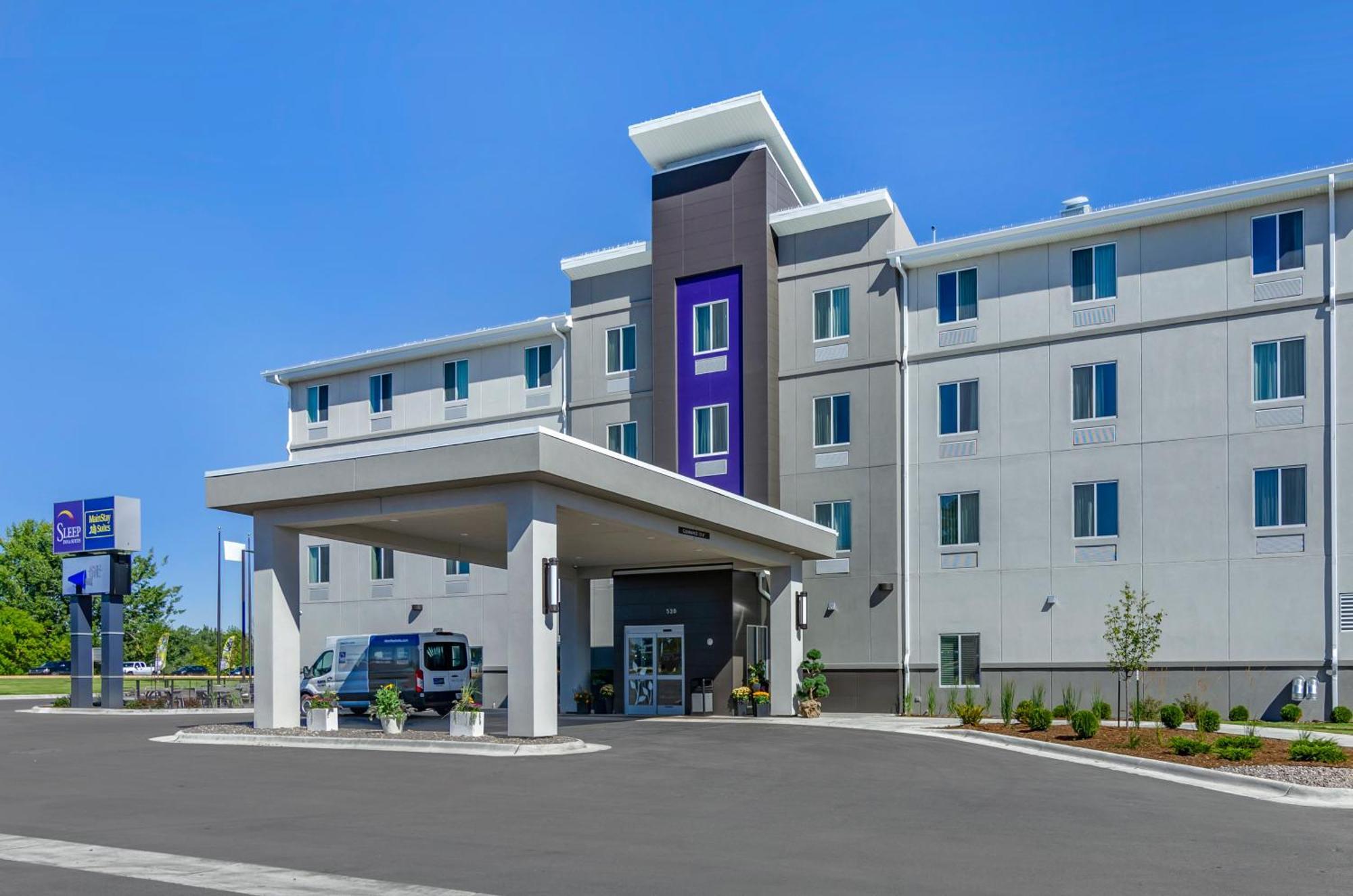 Mainstay Airport Hotel Great Falls