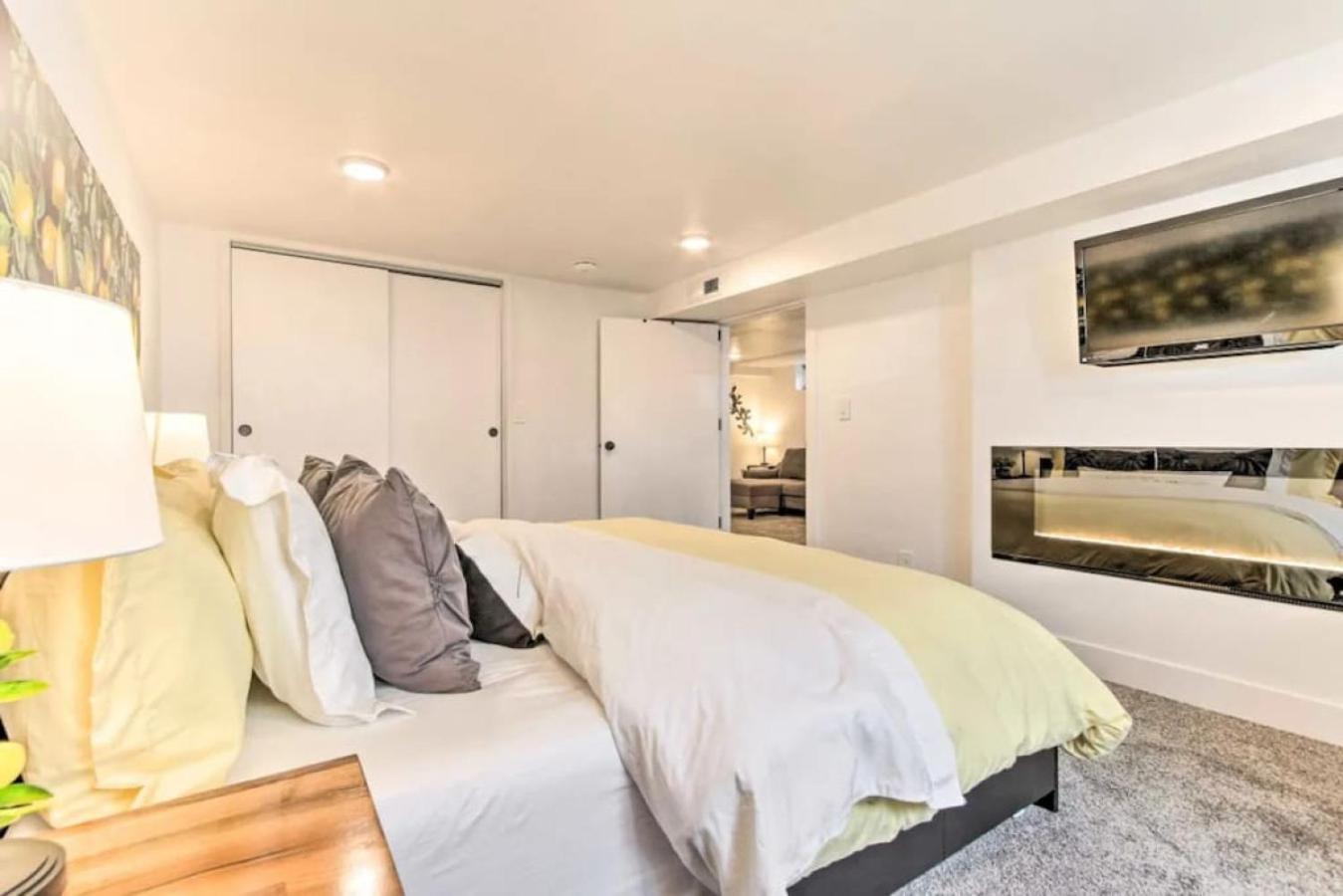 Holiday home Sleek Retreat Great Falls