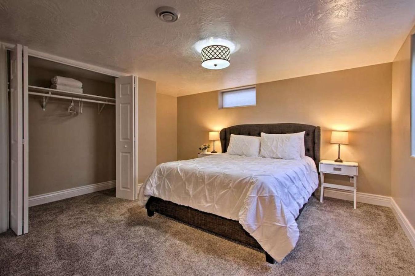 Spacious With Hot Tub Holiday home