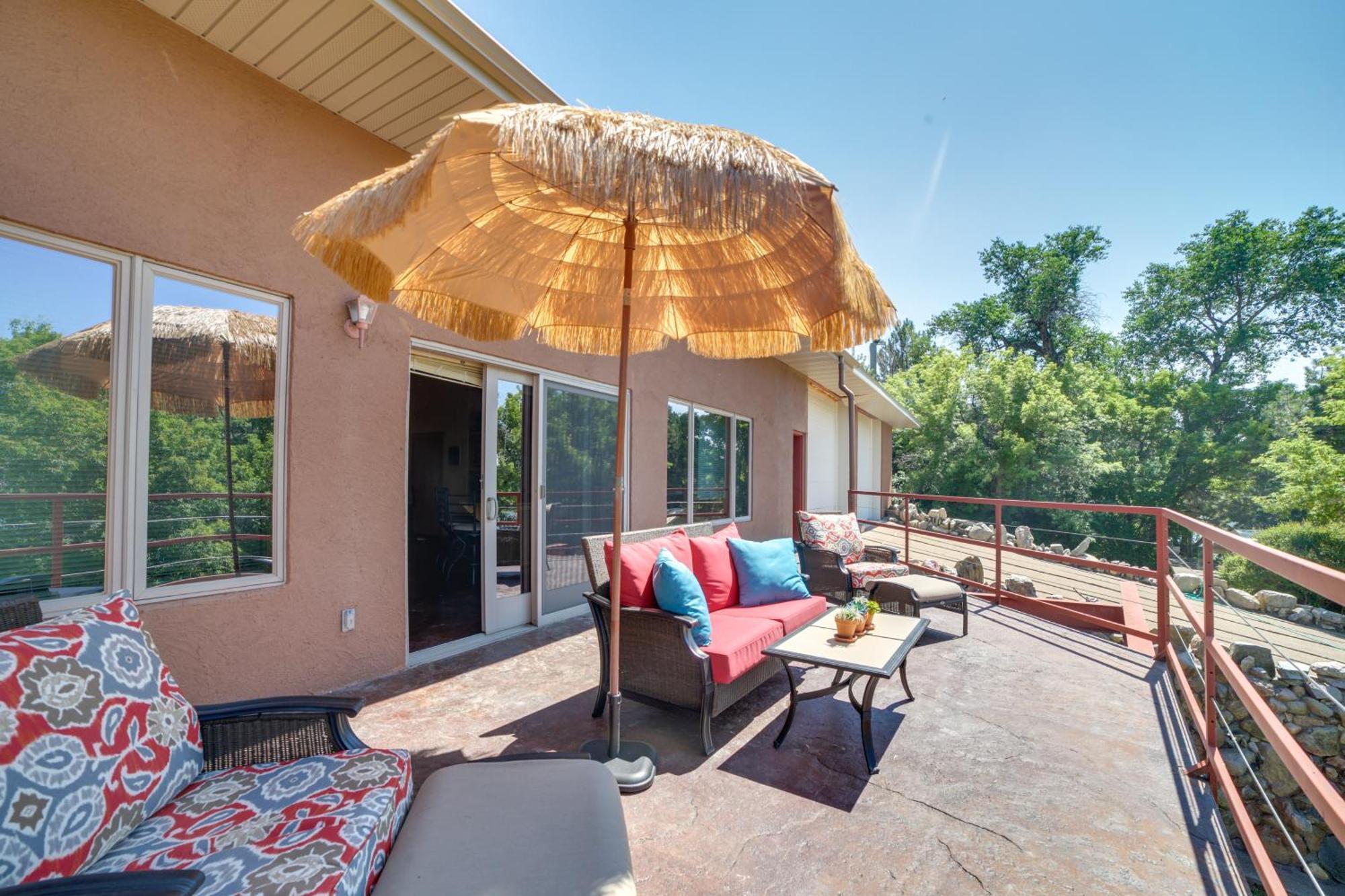 Holiday home Scenic Retreat On Missouri River! *