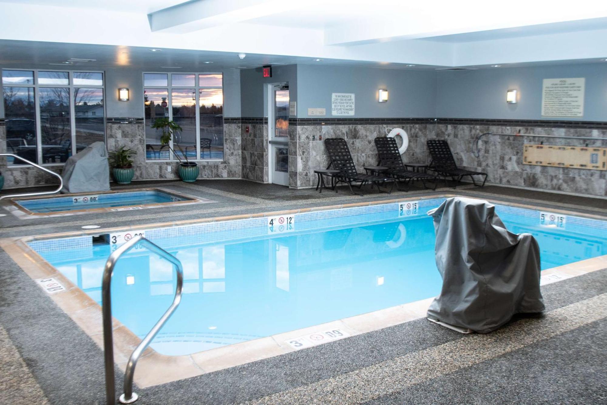 Hilton Garden 3*
