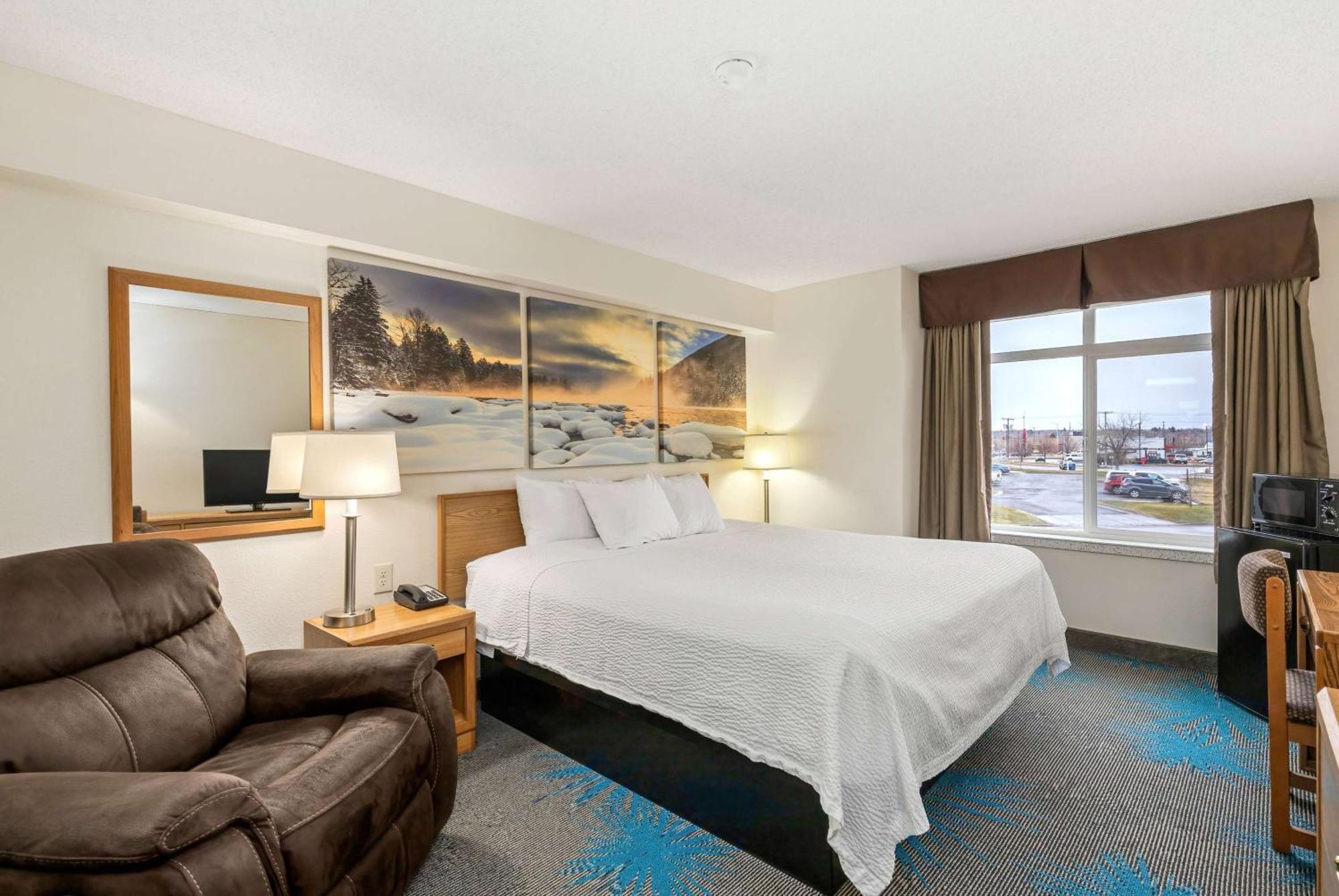 Days By Wyndham Hotel 2*