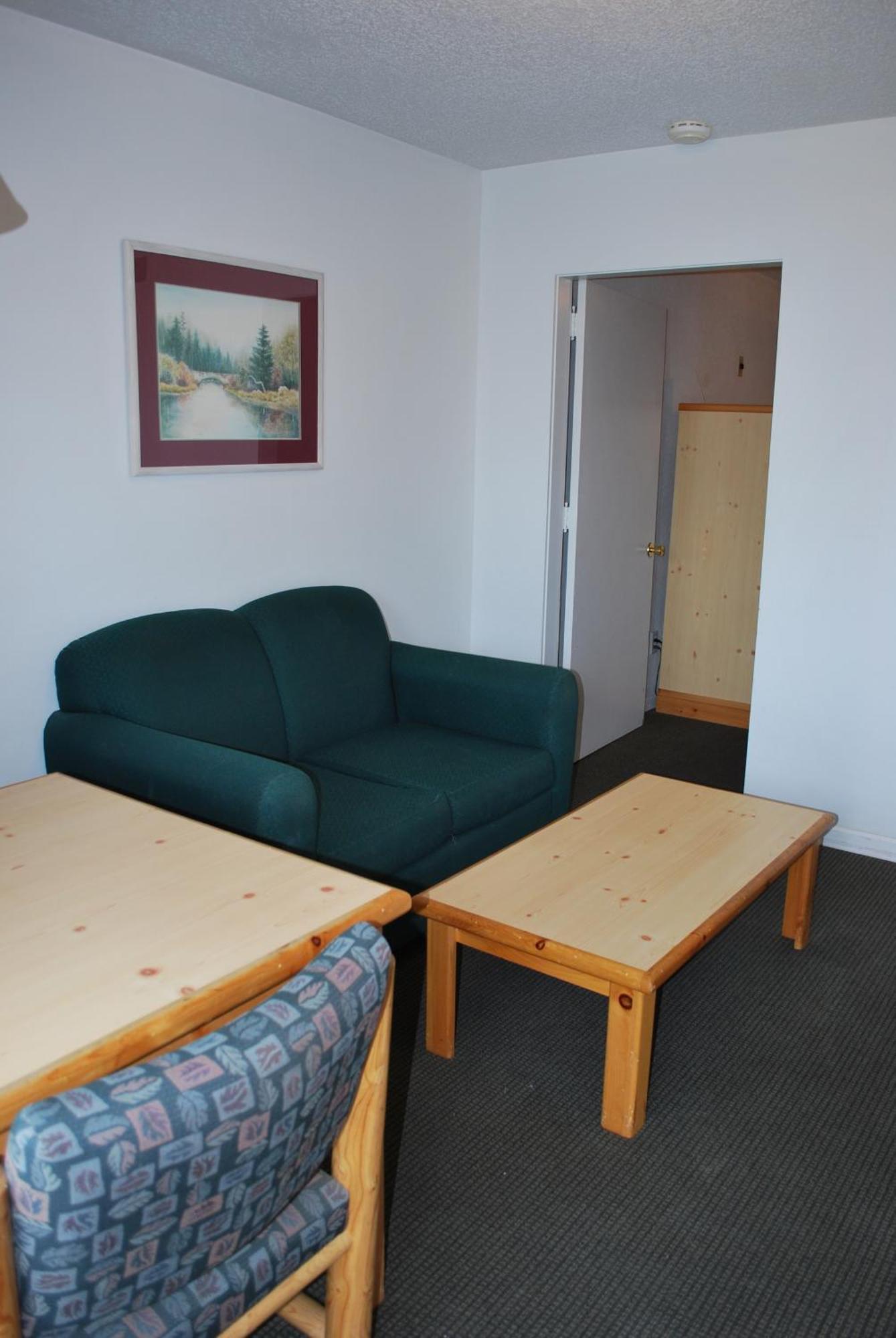 Central Motel 3*