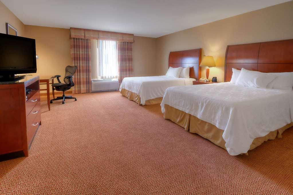 Hilton Garden Hotel 3*