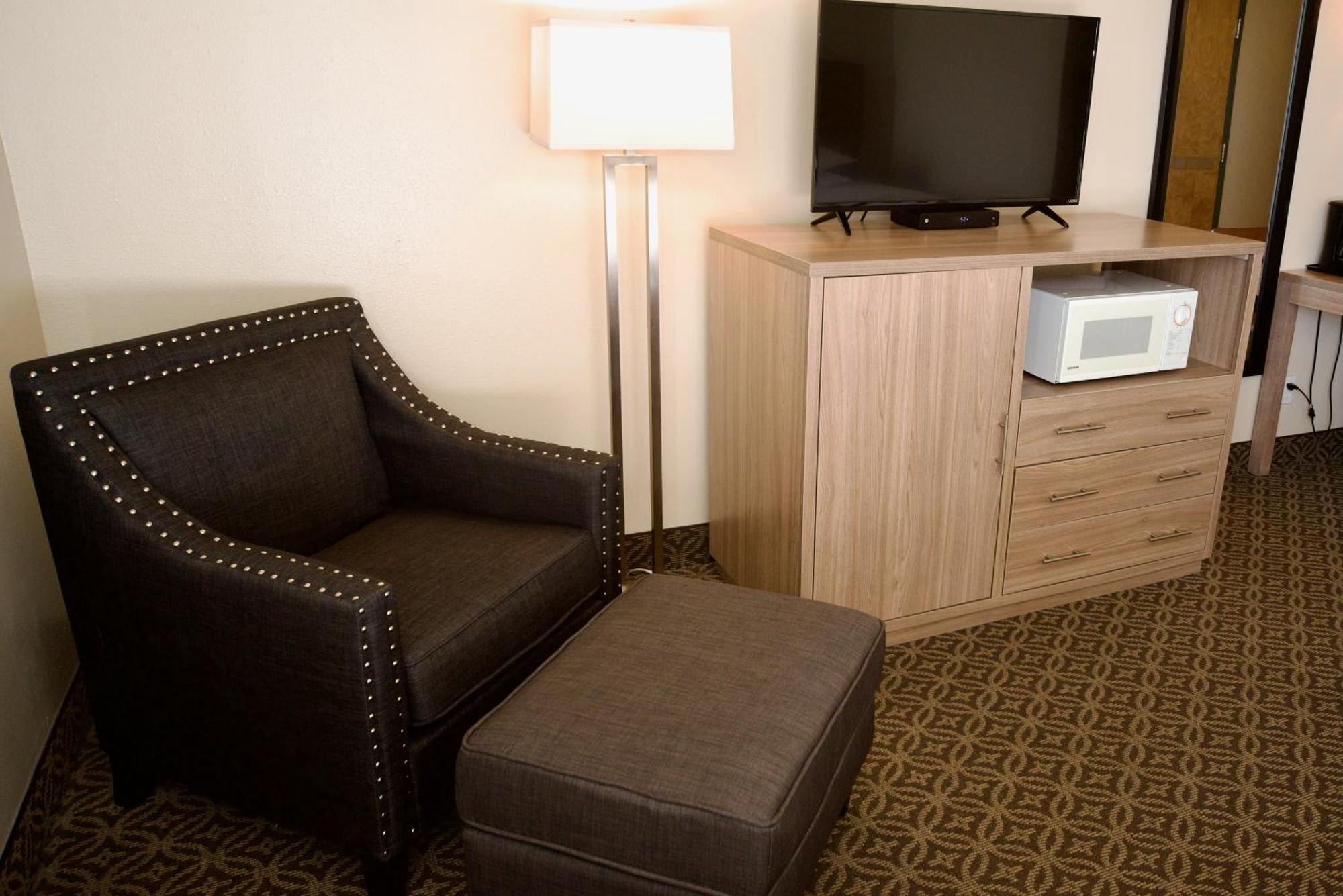 Hotel The By Riversage 3*