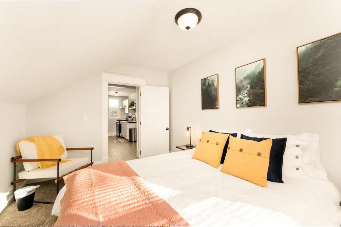 Holiday home The Larks Nest - A Gem In A Tranquil Neighborhood