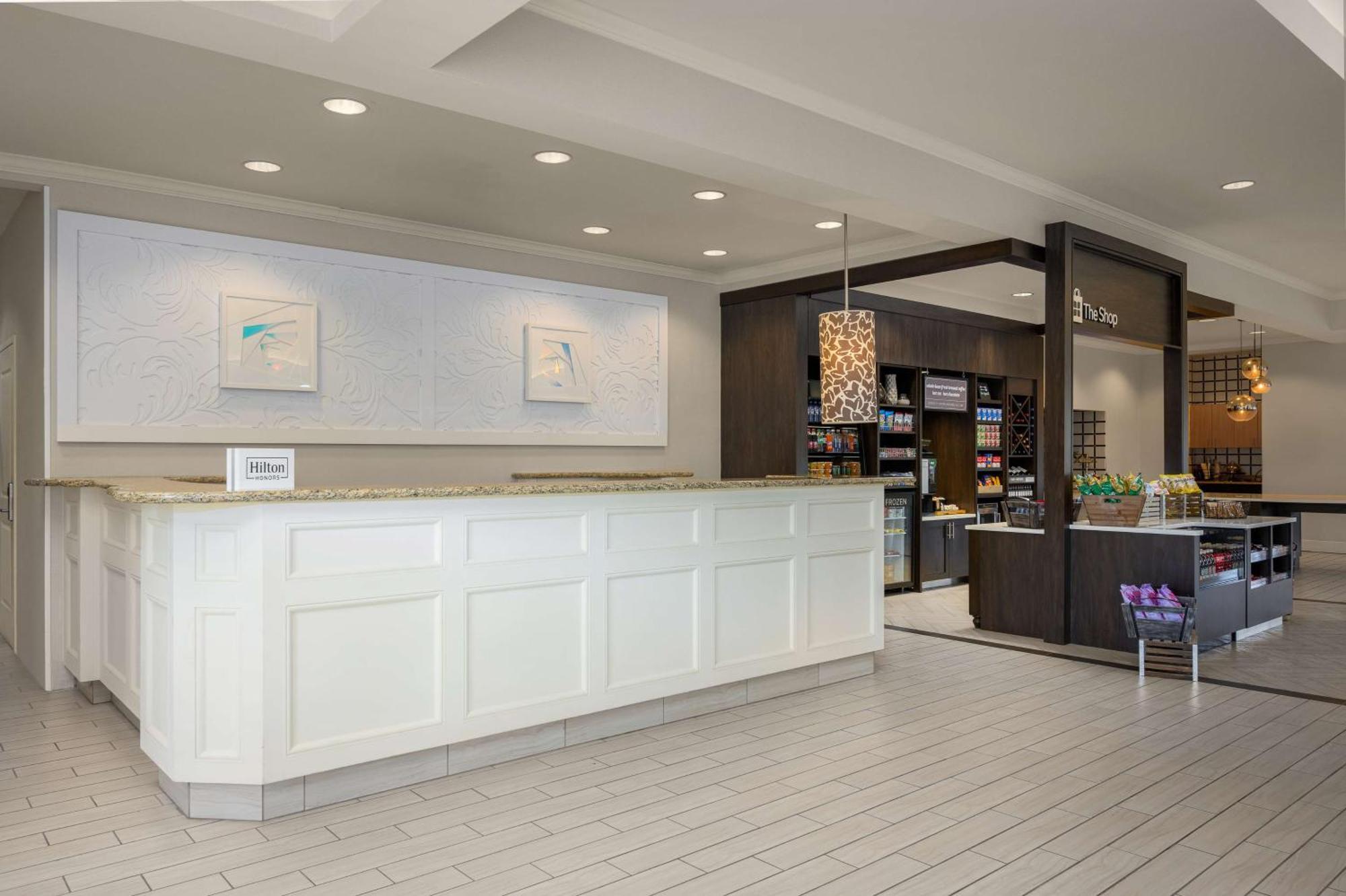 Hilton Garden 3*