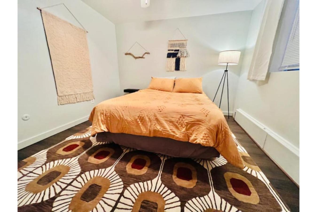 Charming 1-bedroom In Great Neighborhood Apartment