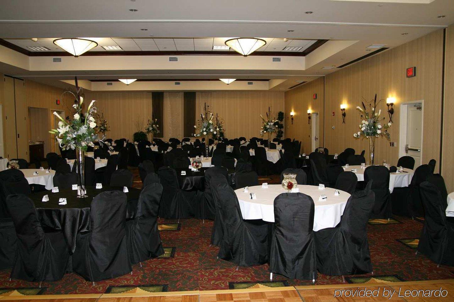 Hilton Garden 3*