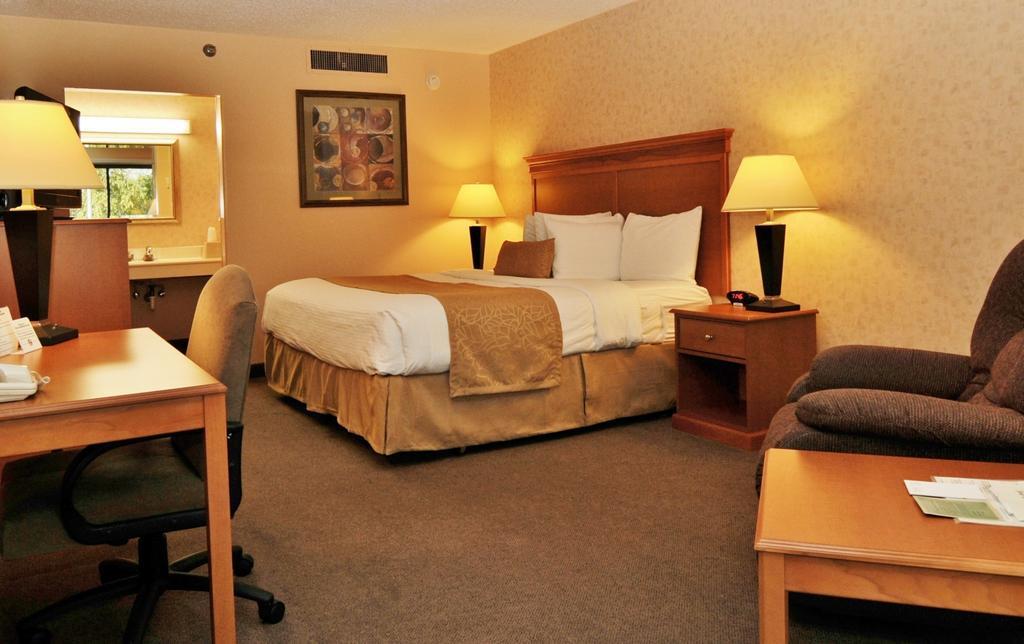 Inn Townhouse 3*
