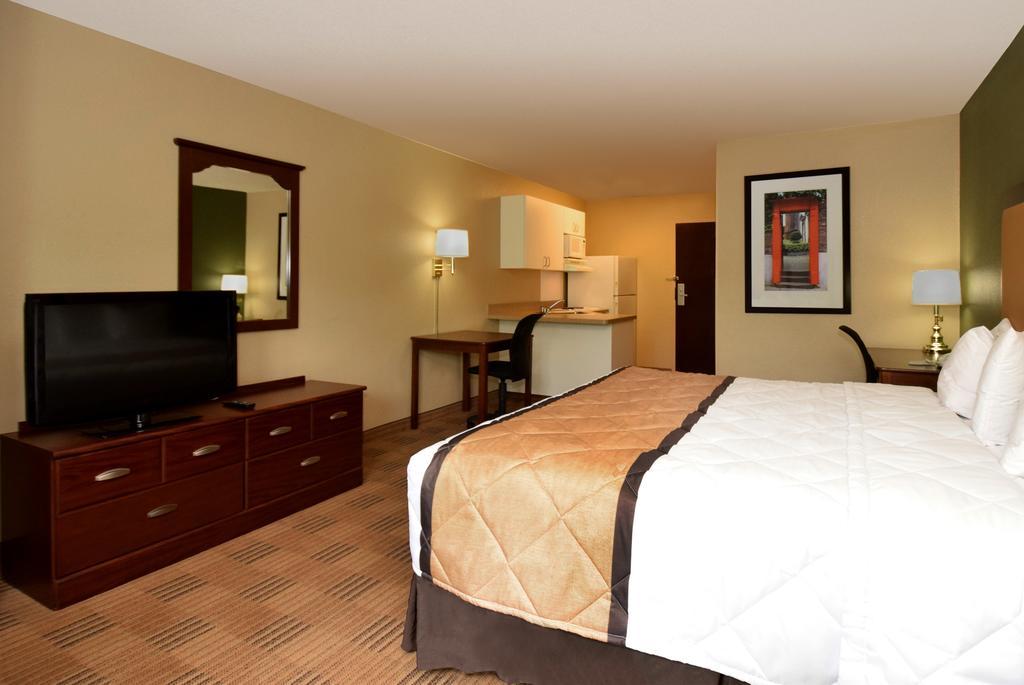 Extended America - - Missouri River 2* Great Falls