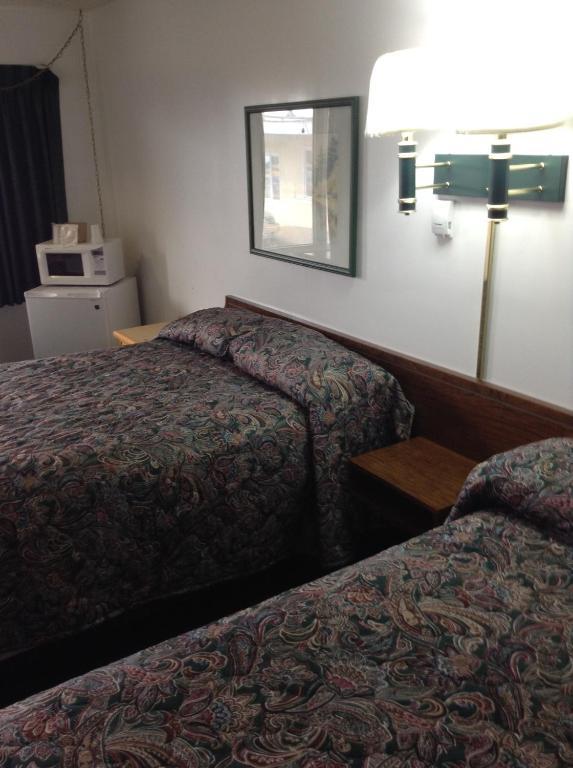 Motel Plaza 3*