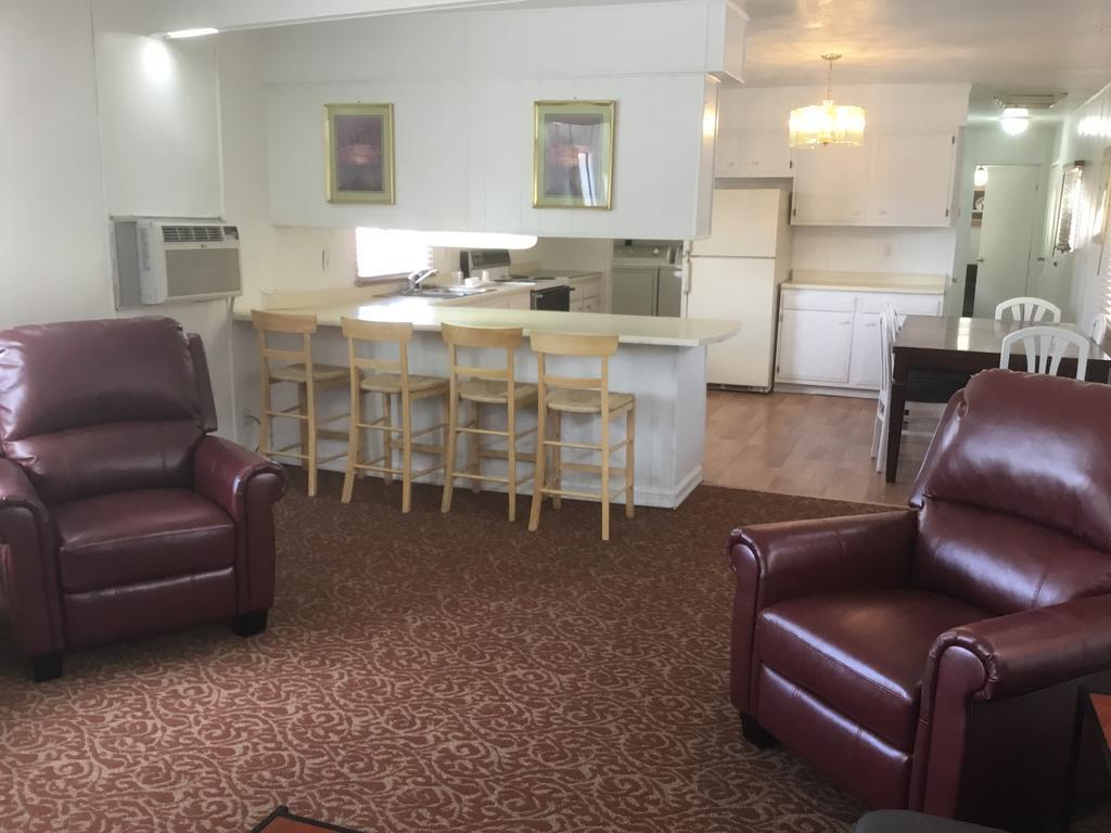 Motel Ski's Western 2*