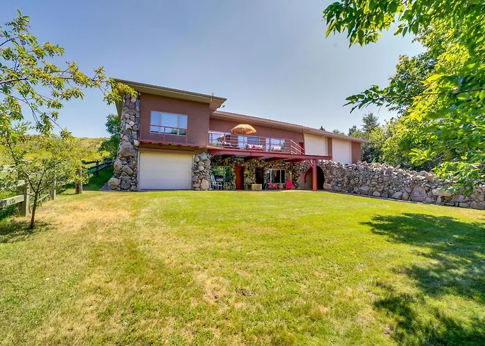 Cozy Great Falls Studio On The Missouri River!