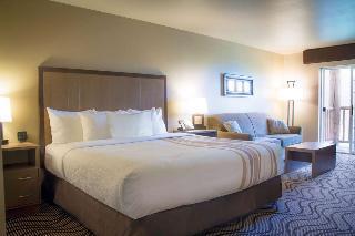Western Riverfront And Hotel Great Falls