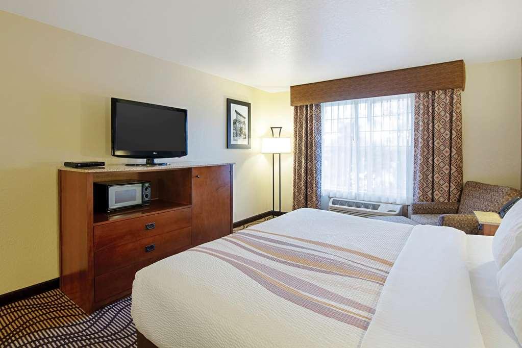 Hotel Western Riverfront And Great Falls