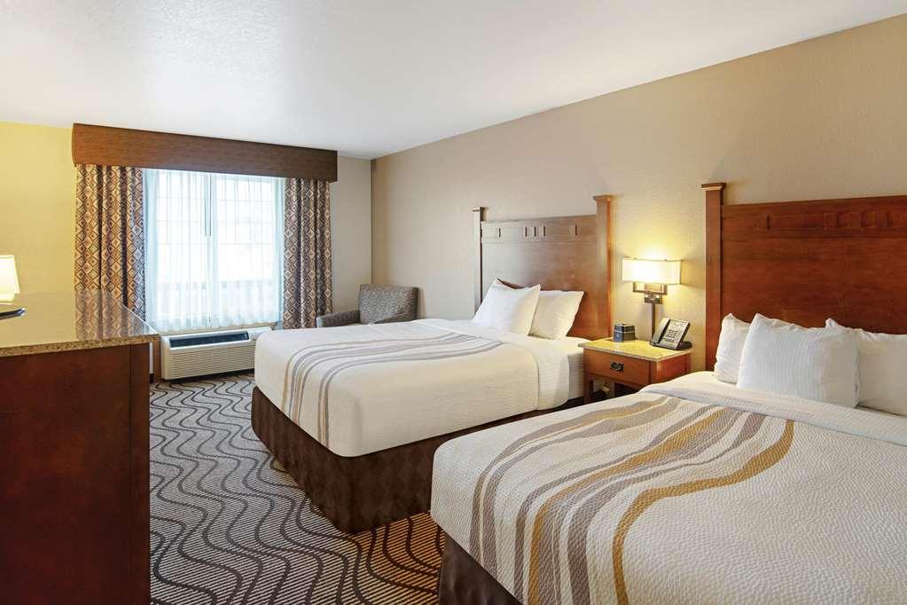Western Riverfront And 3* Great Falls
