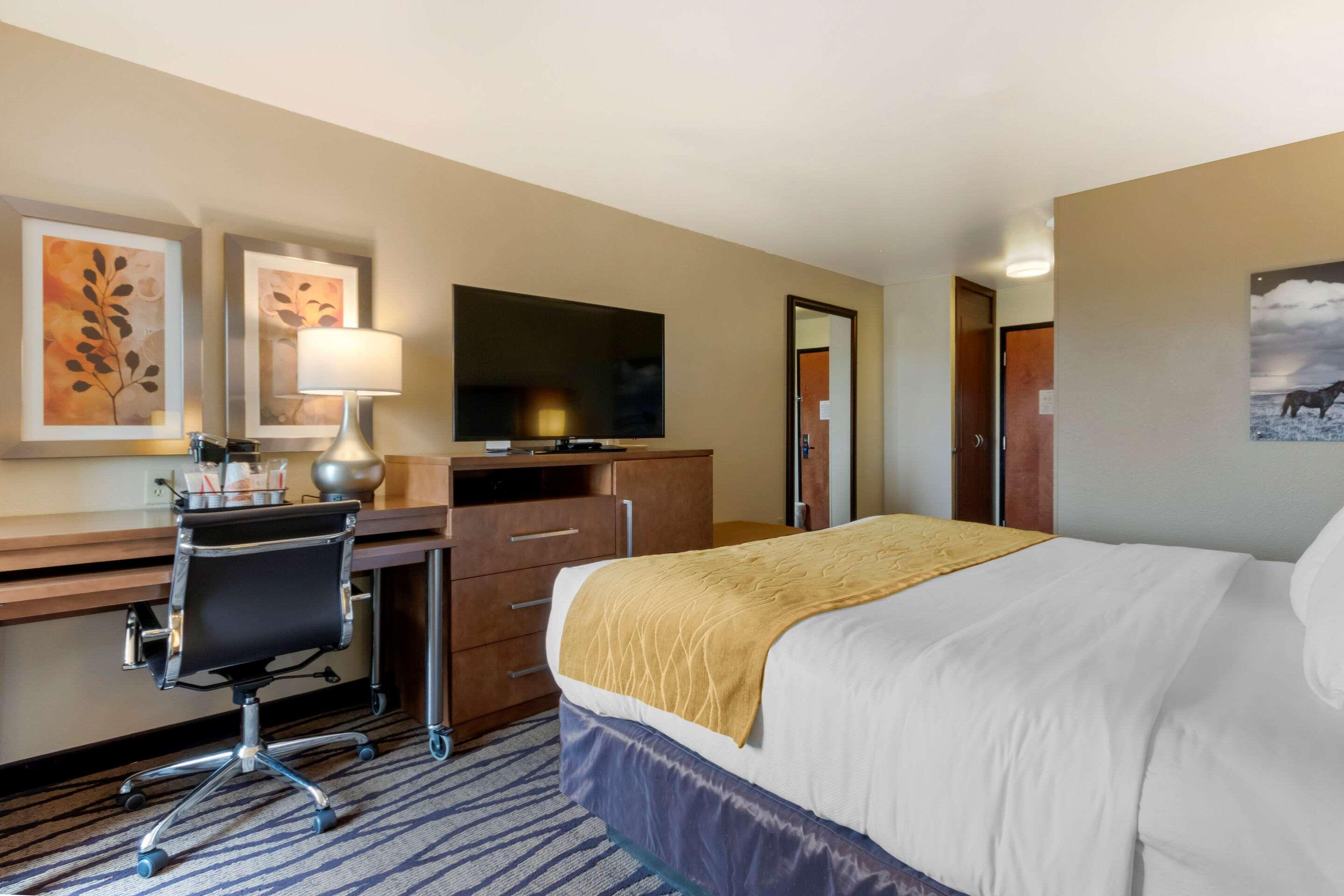 Comfort & Market - Airport 3*