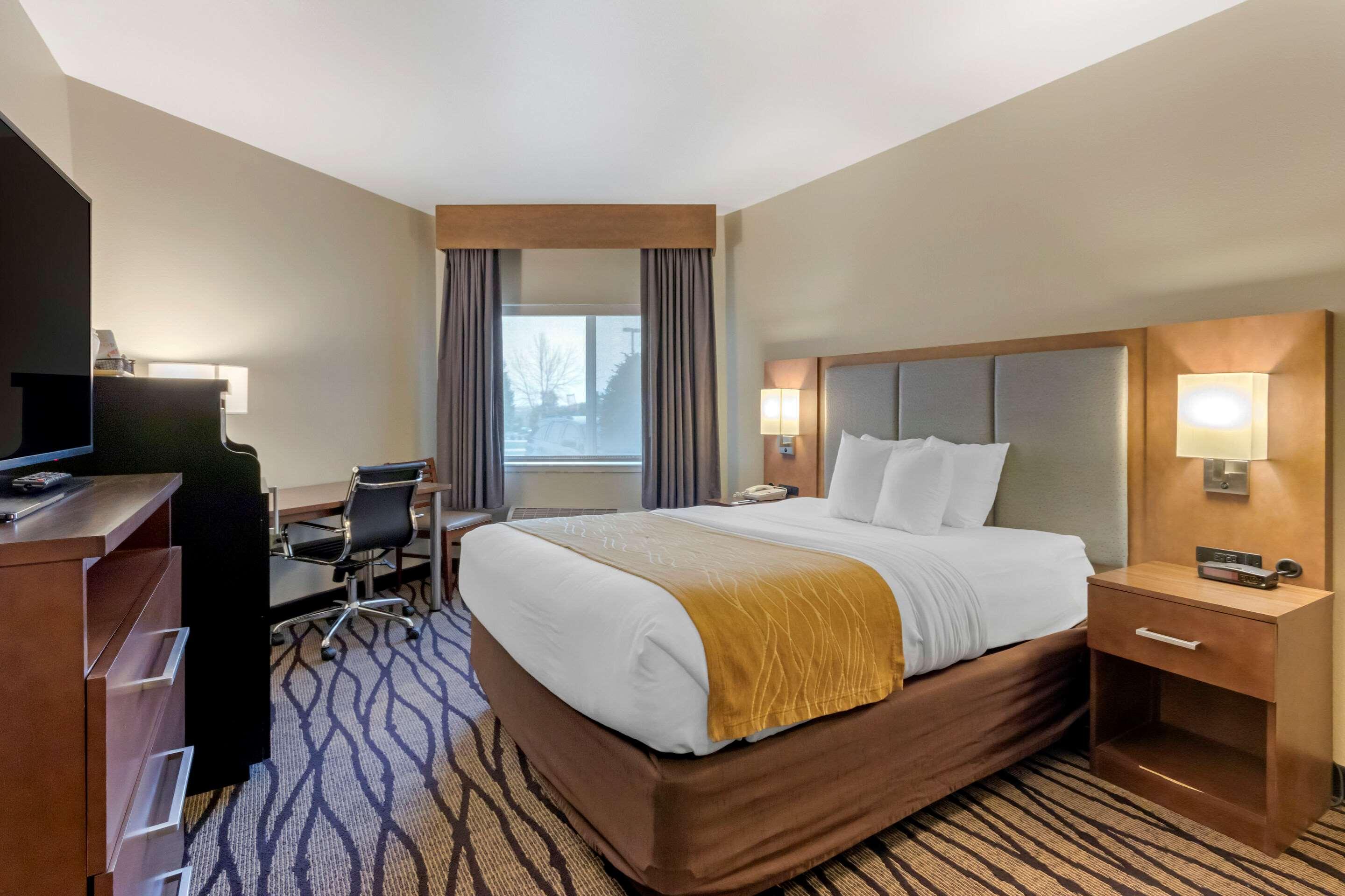Comfort & Market - Airport 3*