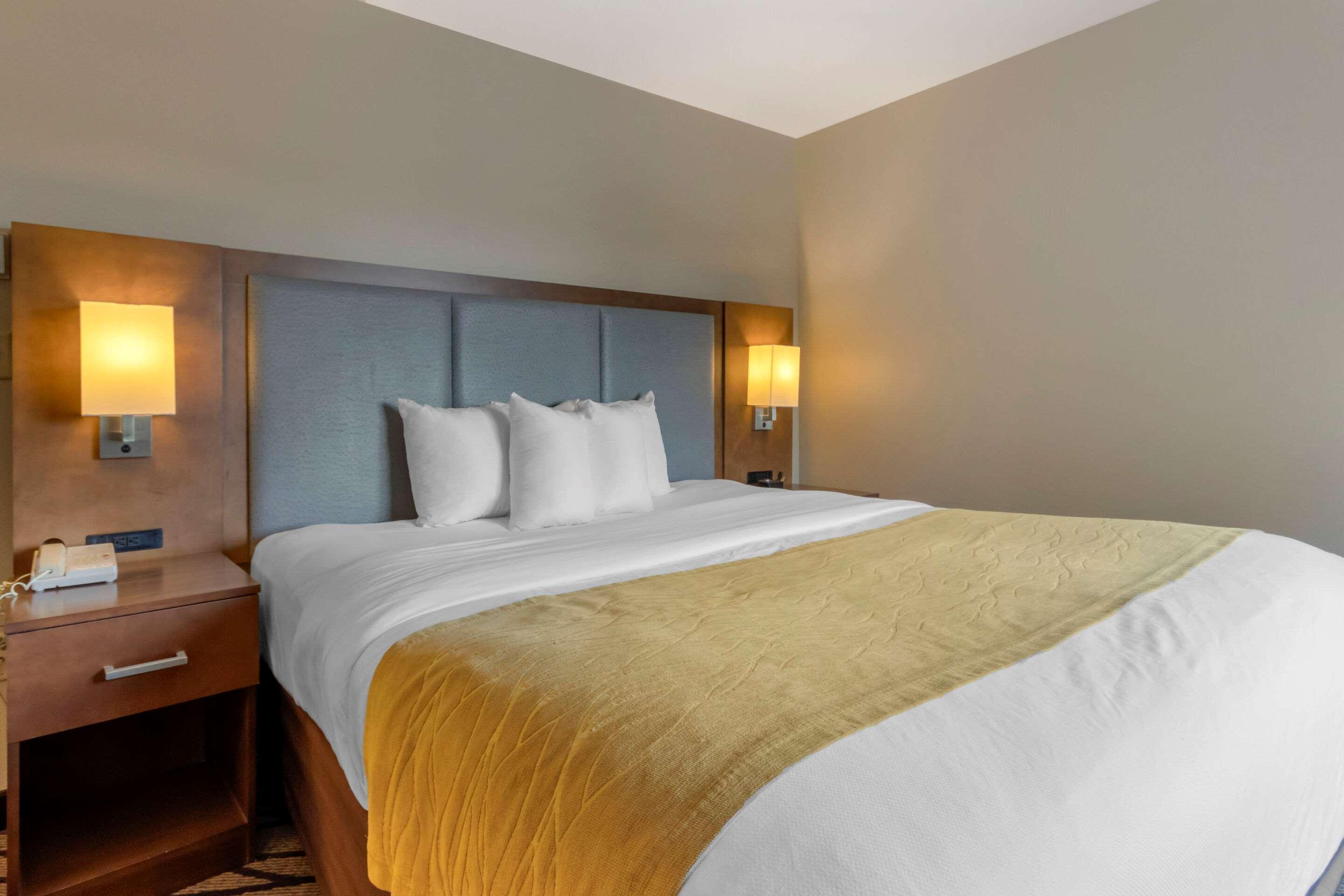 Comfort & Market - Airport 3*