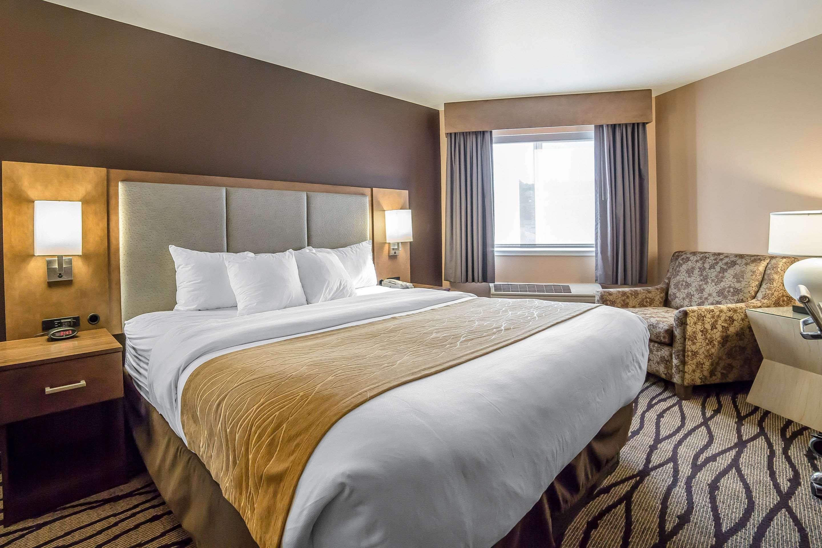 Comfort & Market - Airport 3* Great Falls