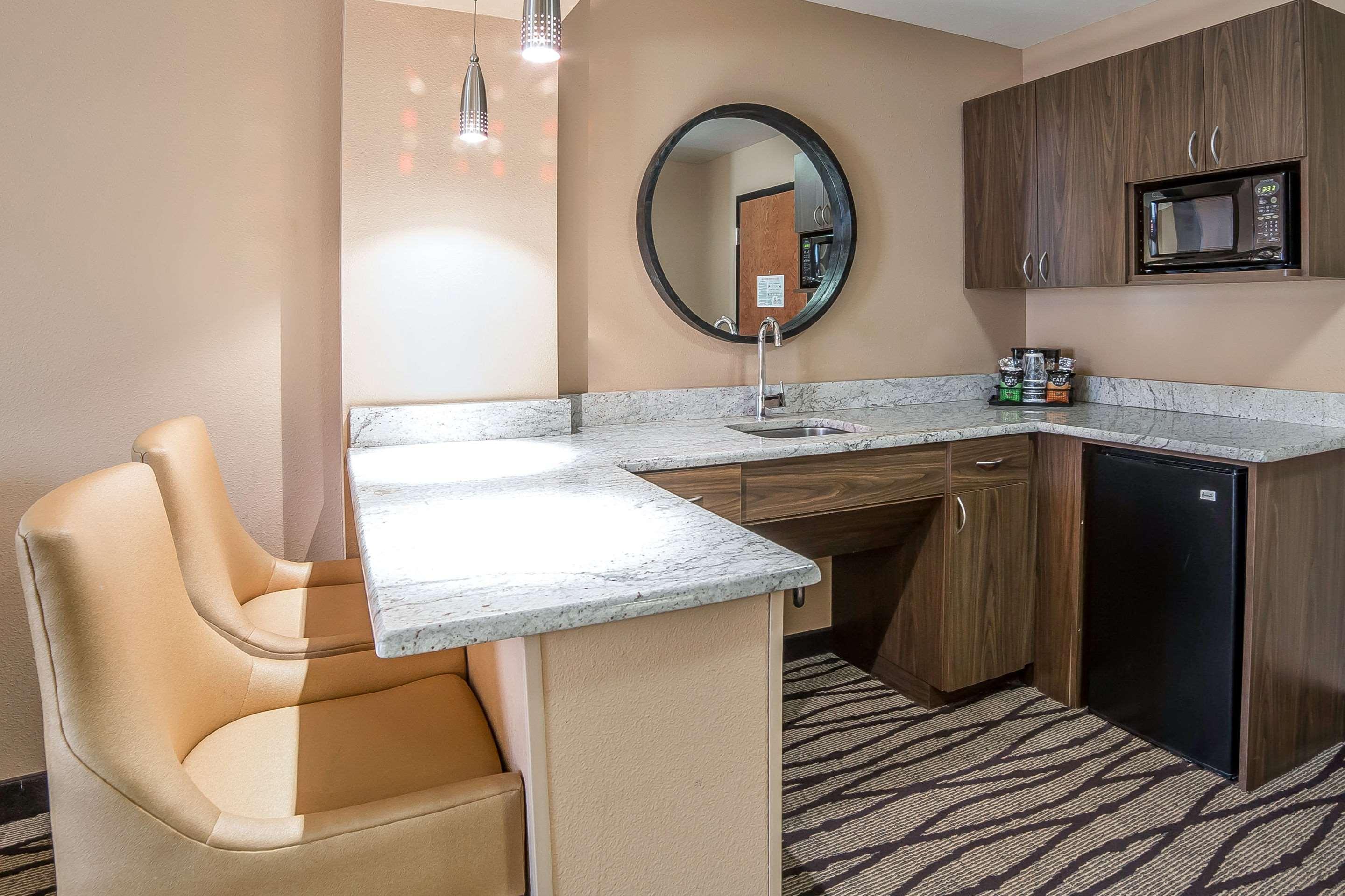 Comfort & Market - Airport 3*
