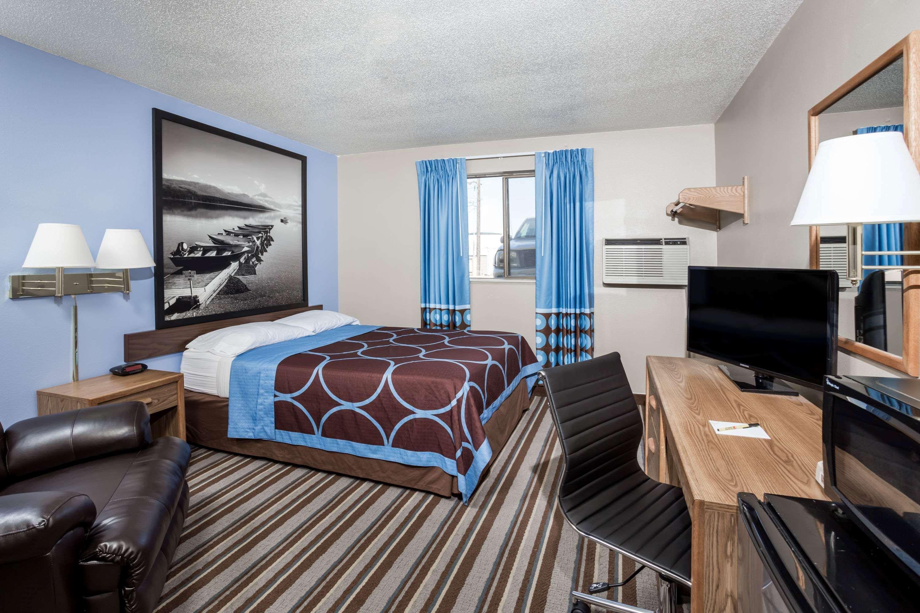 Hotel Grizzly 2*