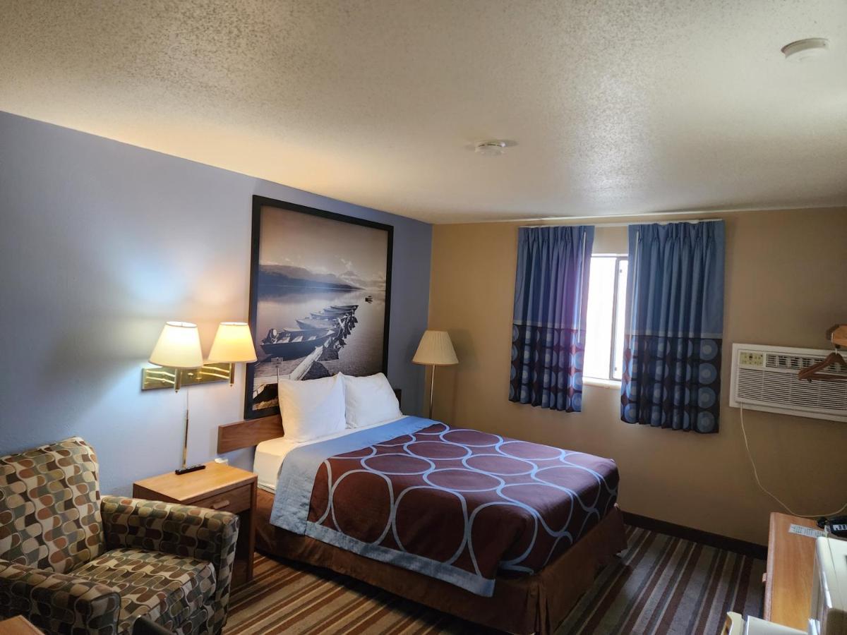Hotel Grizzly 2*