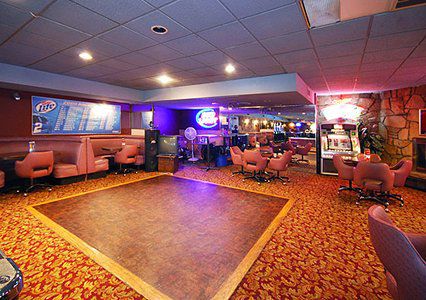 Hotel Baymont By Wyndham Center Great Falls