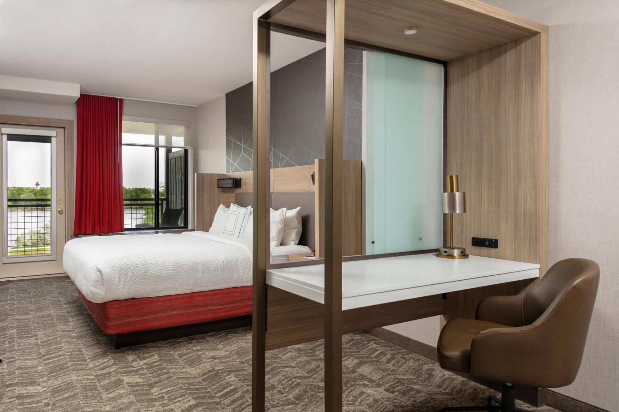 Hotel Springhill By Marriott