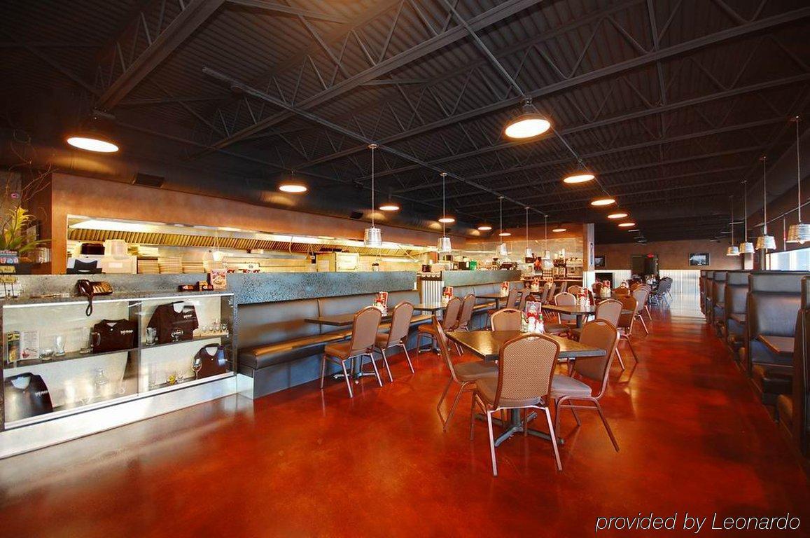Hotel Baymont By Wyndham Center 3*