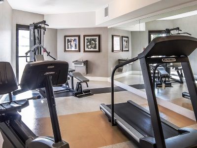 Hotel Comfort & Market - Airport 3*
