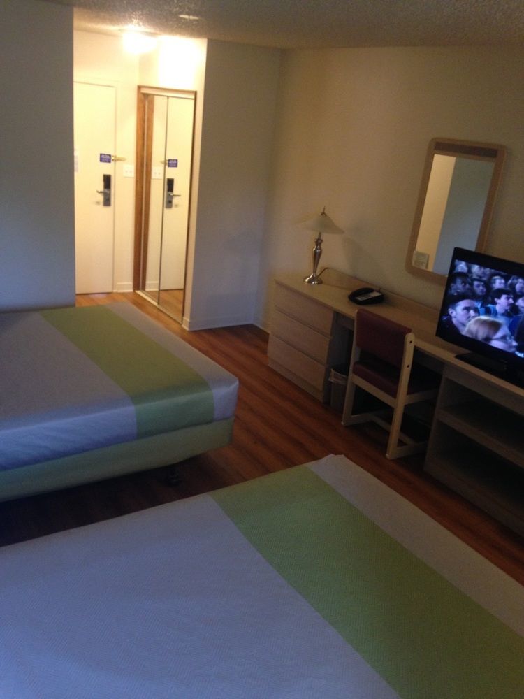 Hotel 6-great Falls, Mt 2*