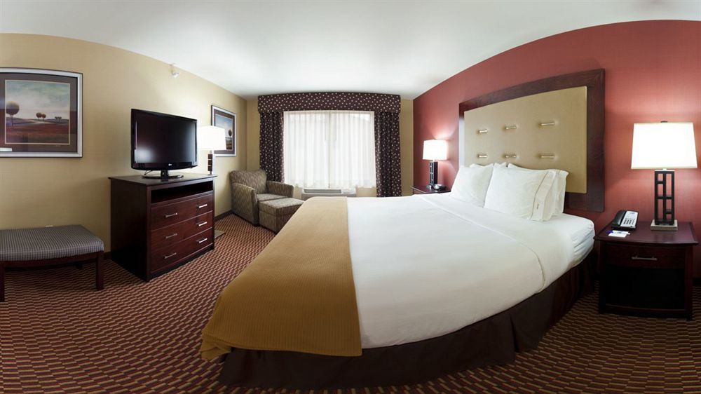 Hotel Express And By Ihg
