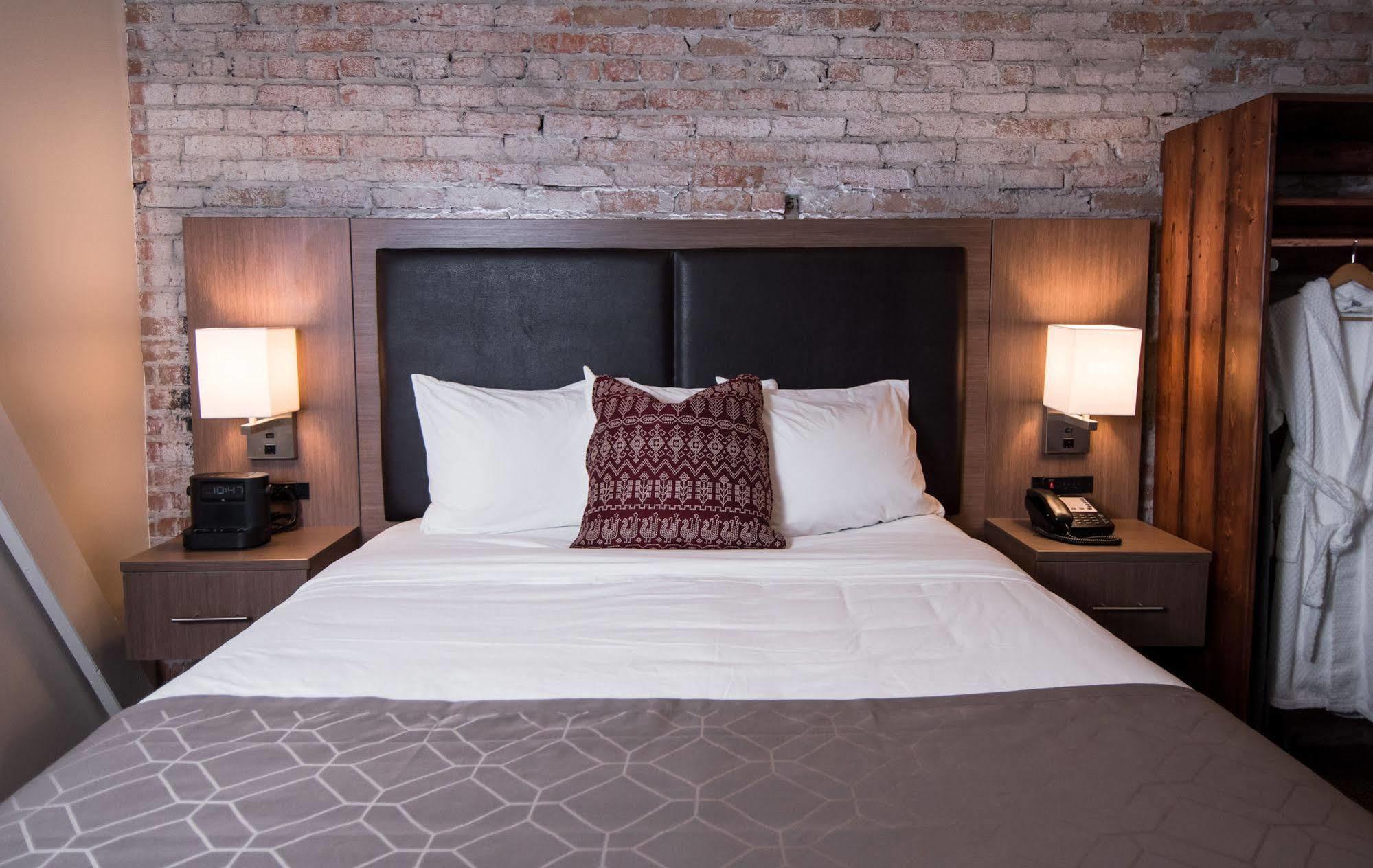 Historic Arvon 3*