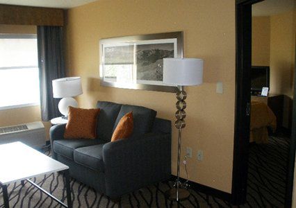 Comfort & Market - Airport Great Falls