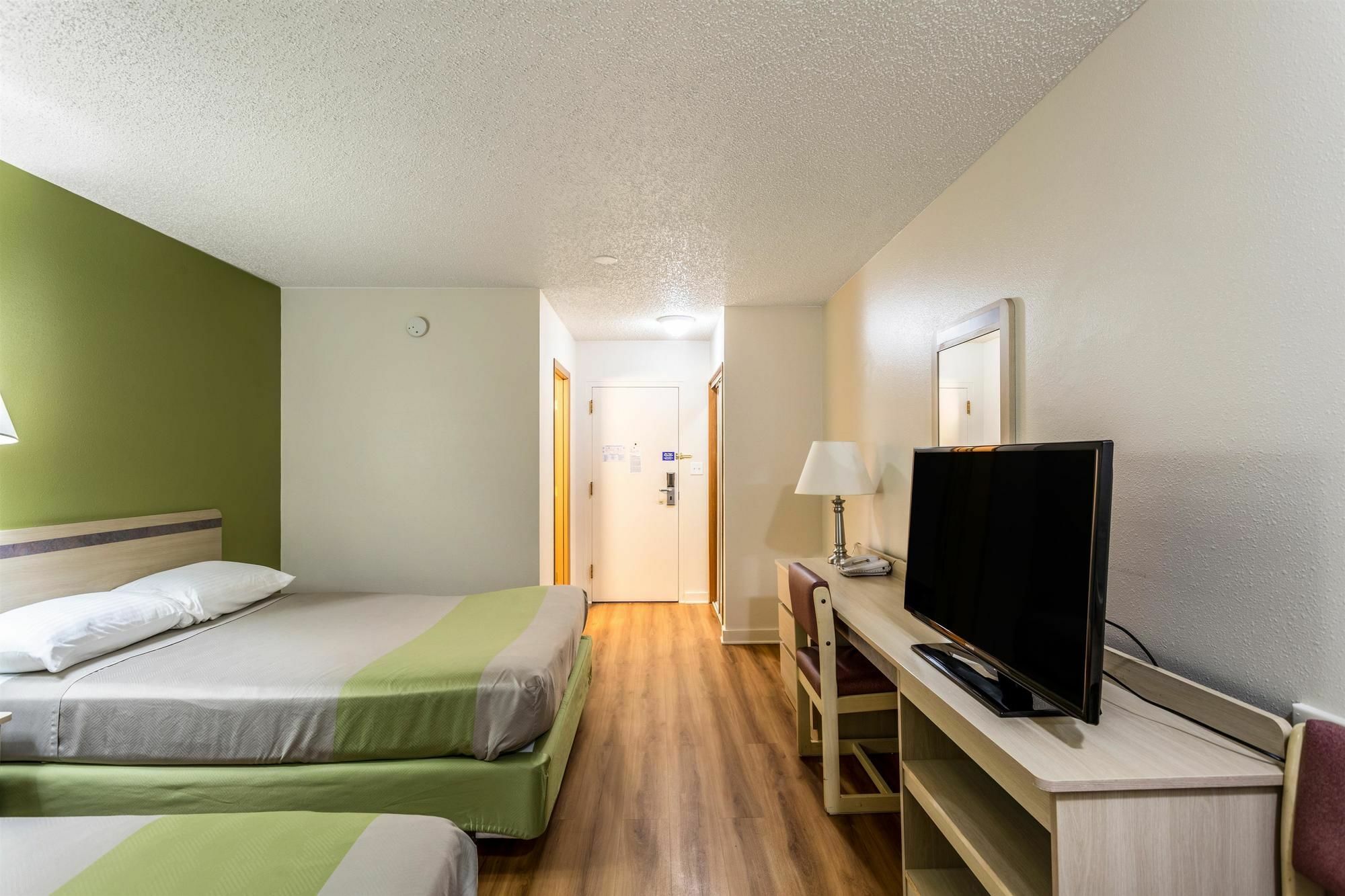 Hotel 6-great Falls, Mt 2*