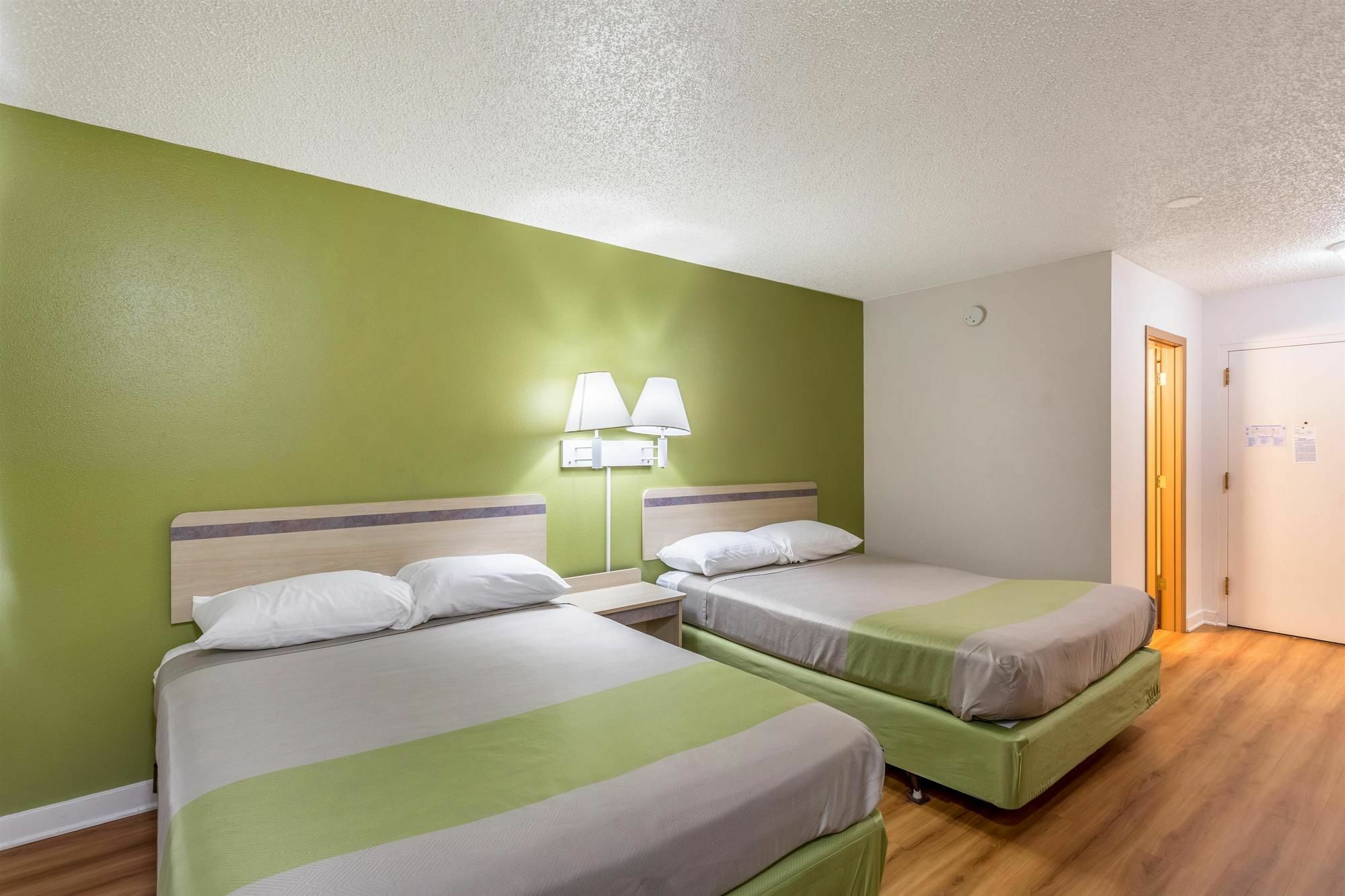 Hotel 6-great Falls, Mt 2*