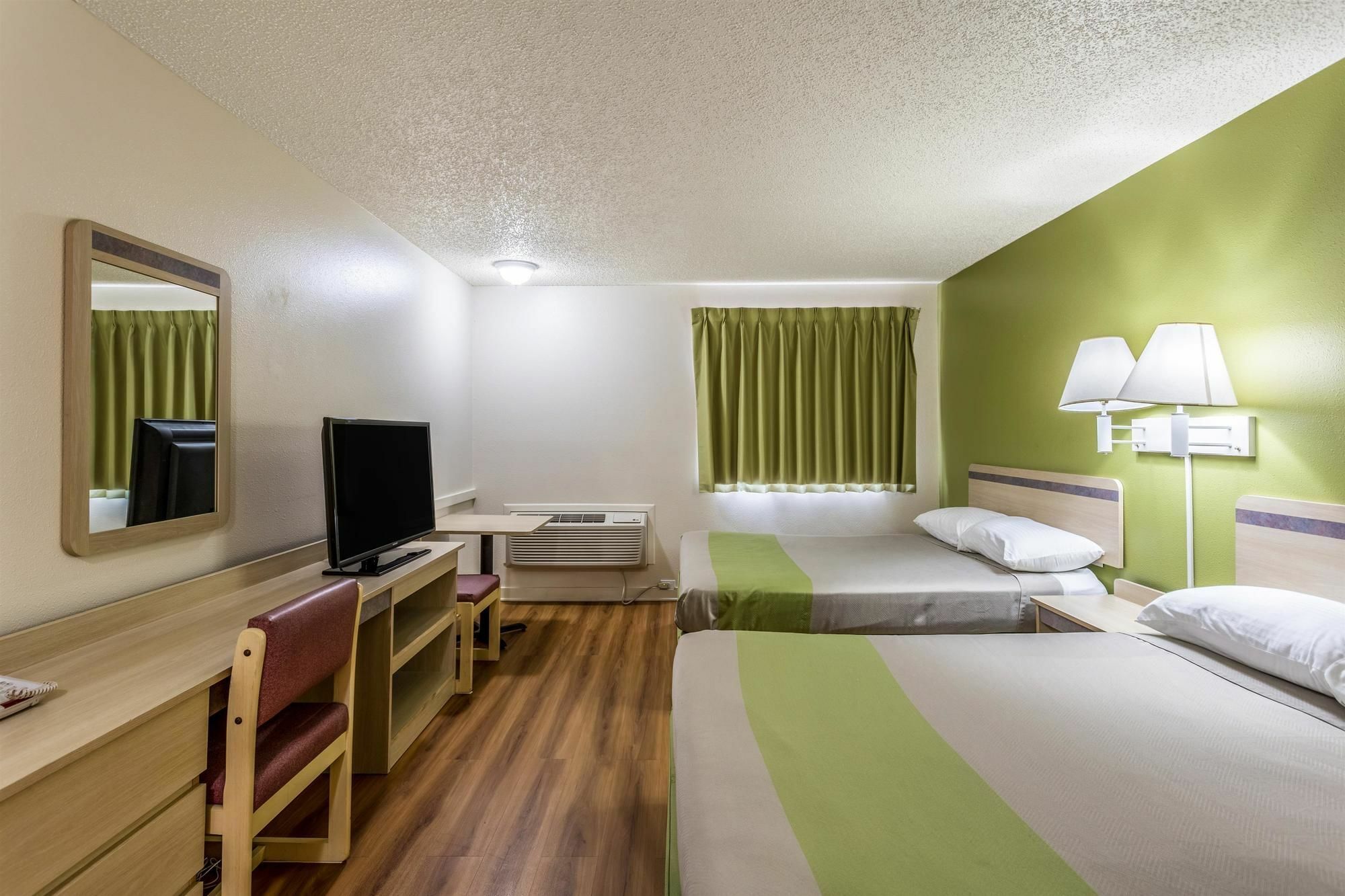 6-great Falls, Mt Hotel 2*