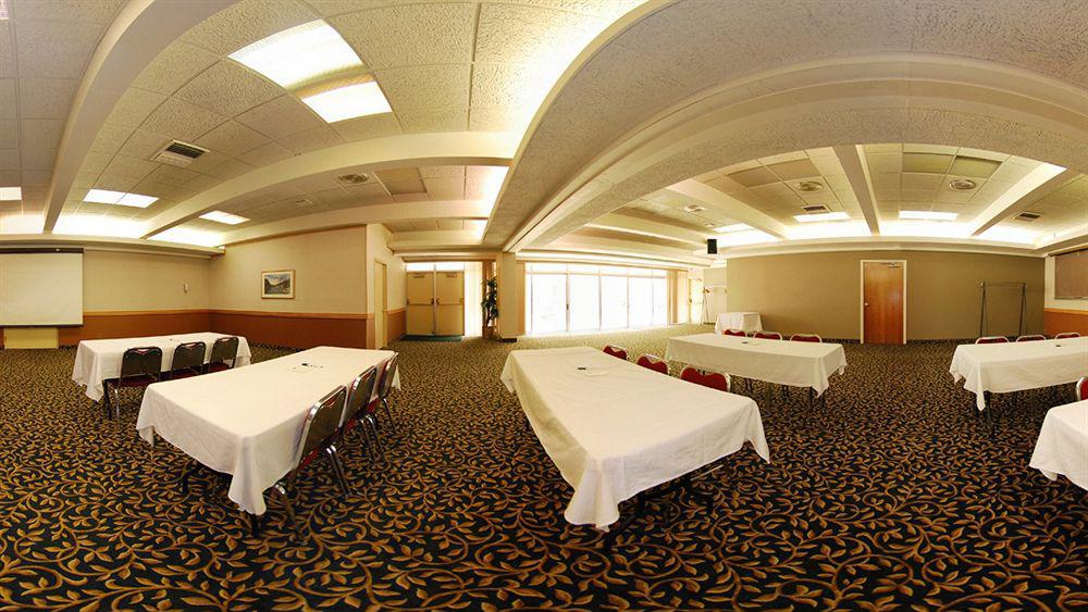 Hotel Baymont By Wyndham Center