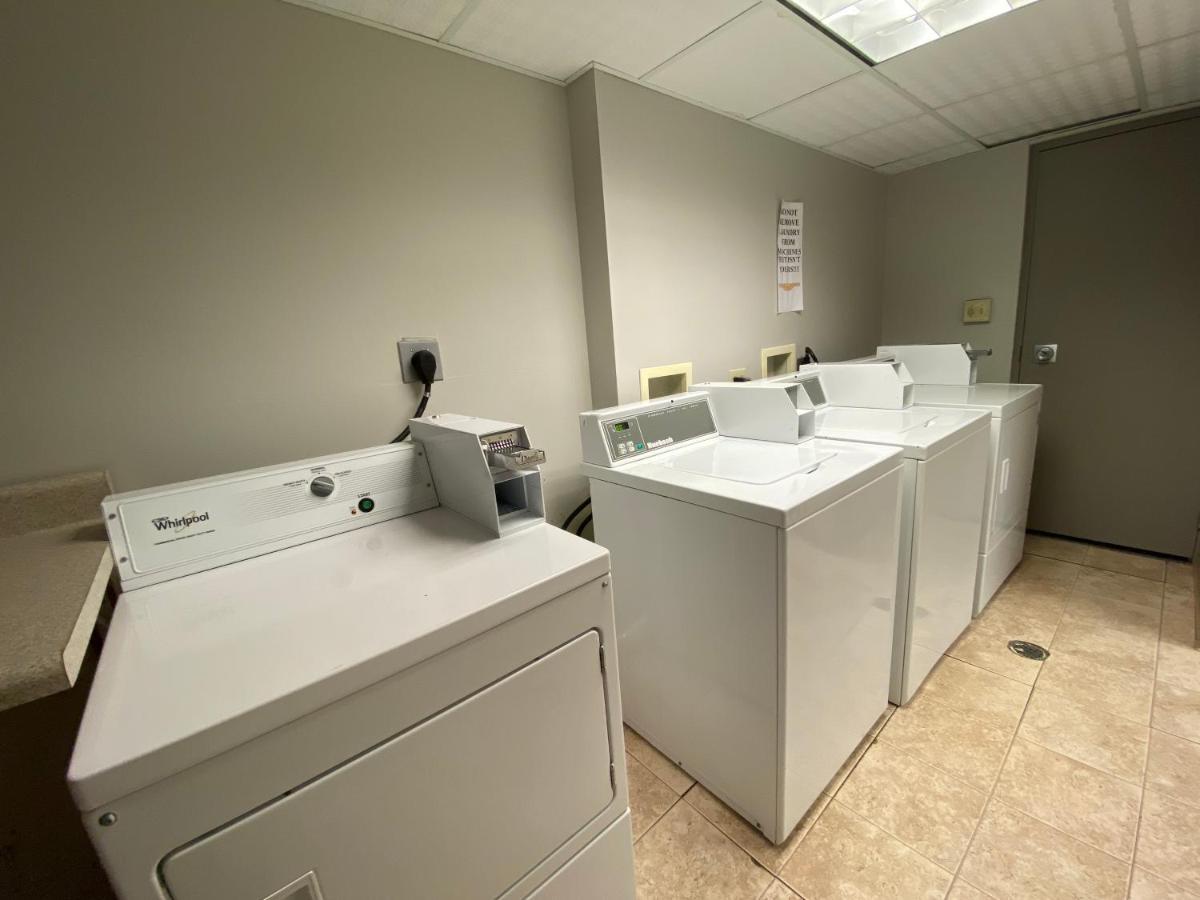 Baymont By Wyndham Center Hotel Great Falls